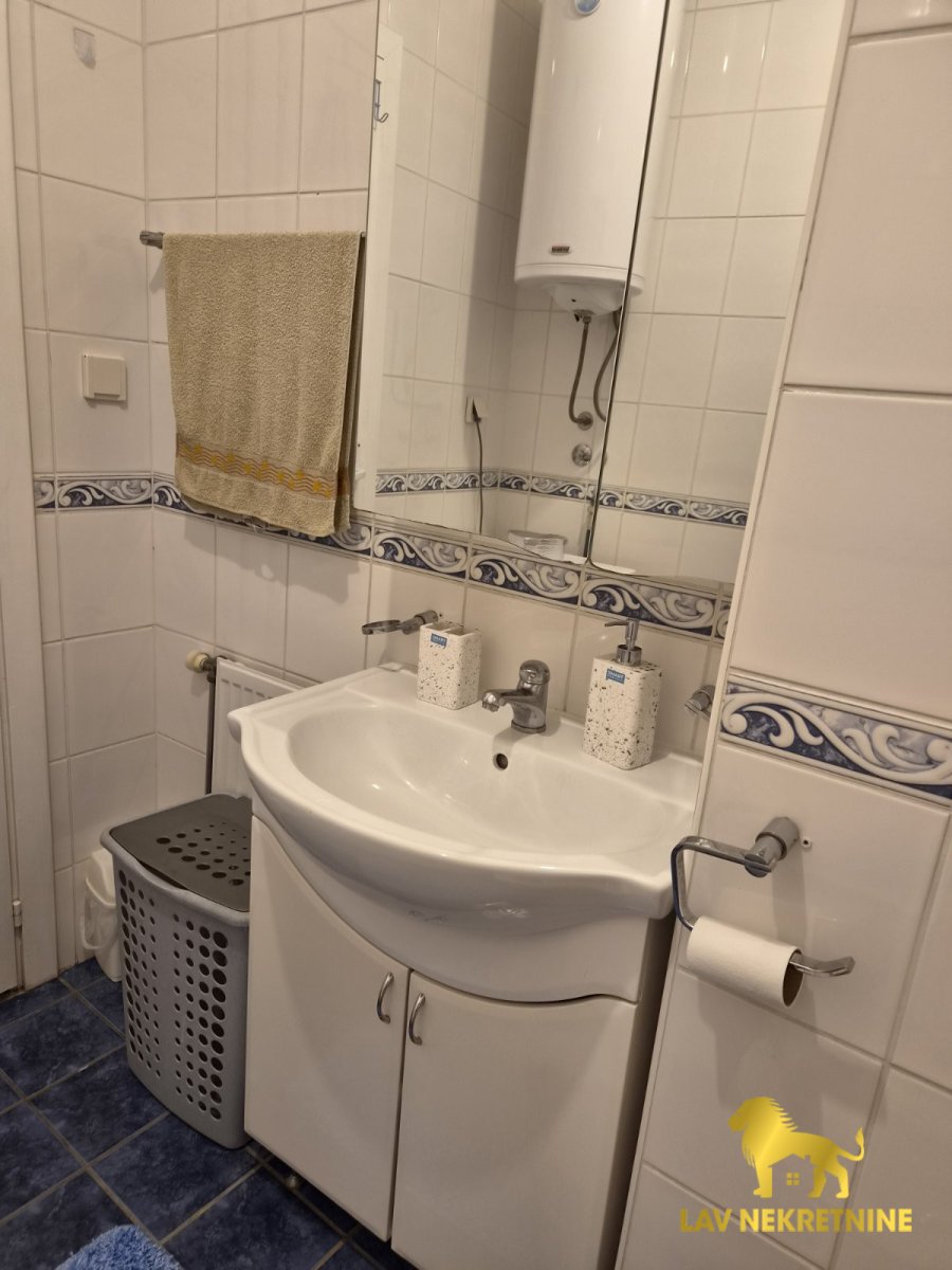 1790630205_3b301e3e9485 Trosoban stan za izdavanje, Salajka, Novi Sad, 73m², 750 €/mes