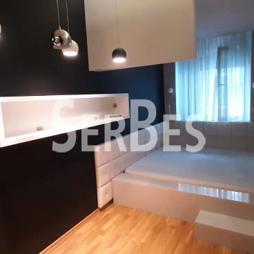 Trosoban stan za izdavanje, Bulevar Oslobođenja, Novi Sad, 91m², 1.300 €/mes
