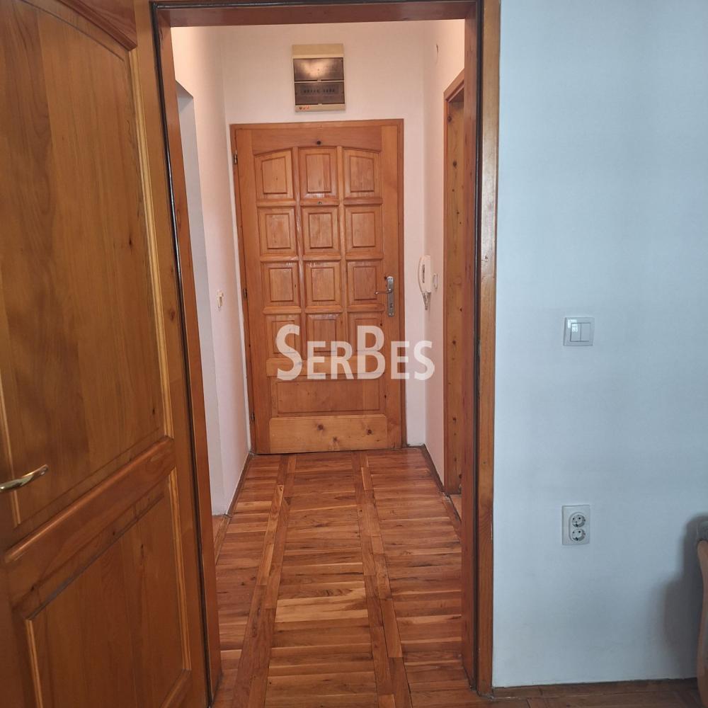 Stan Izdavanje Novi Sad  30 m2