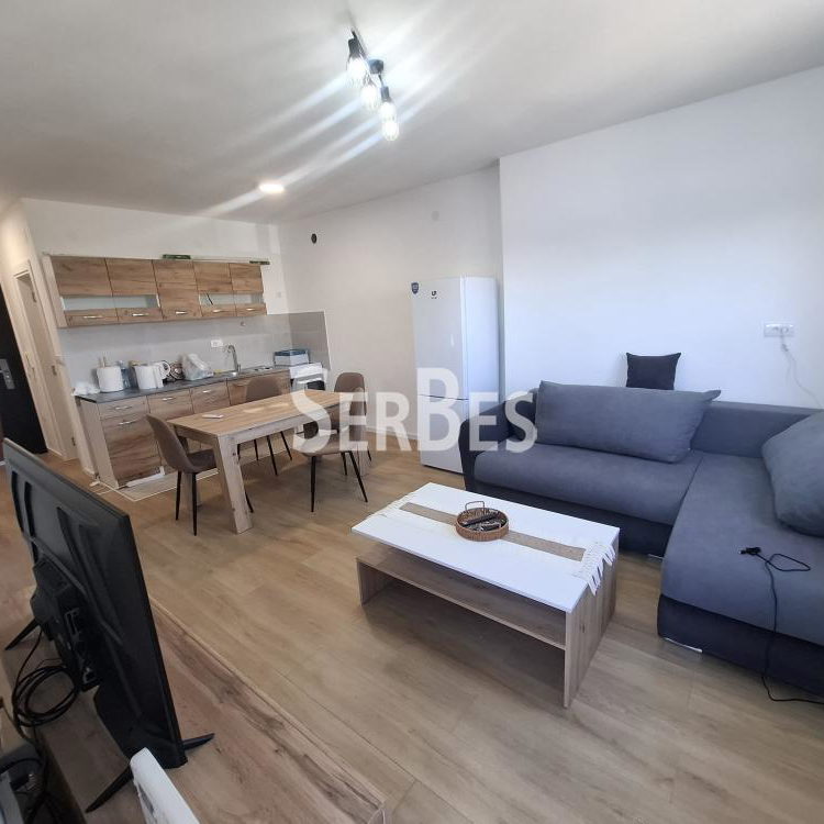 Stan Izdavanje Novi Sad  52 m2