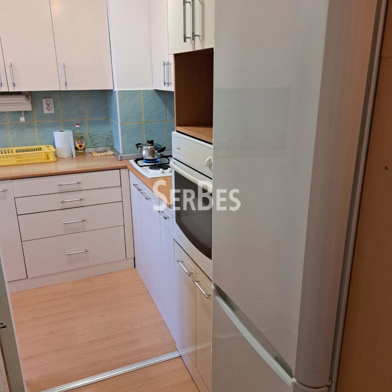 Stan Izdavanje Novi Sad  42 m2