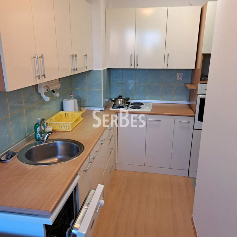 Stan Izdavanje Novi Sad  42 m2