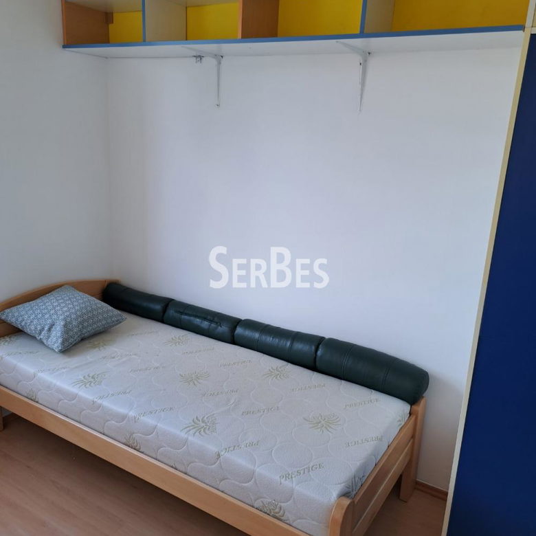 Stan Izdavanje Novi Sad  42 m2