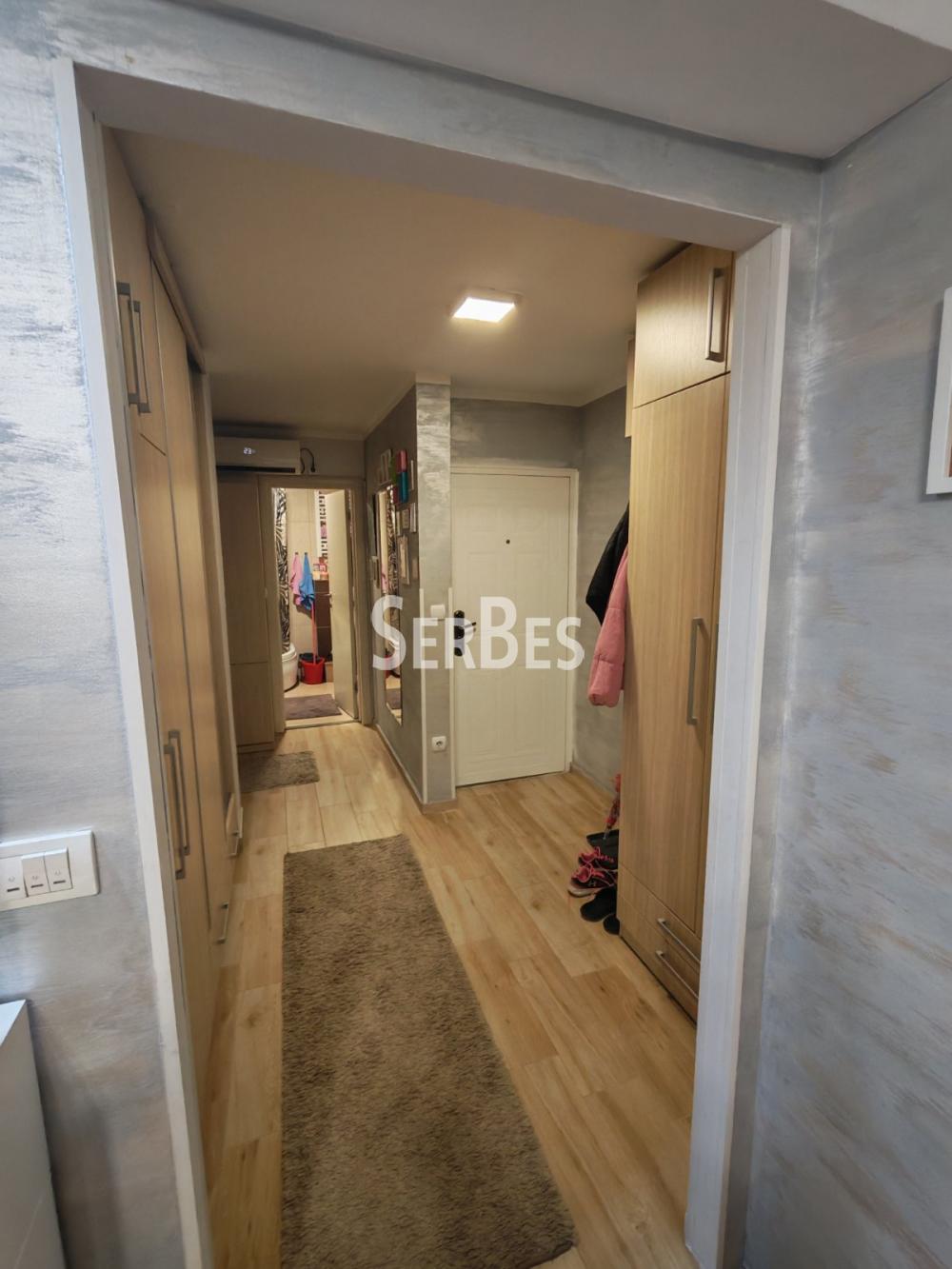 Stan Prodaja Novi Sad  71 m2