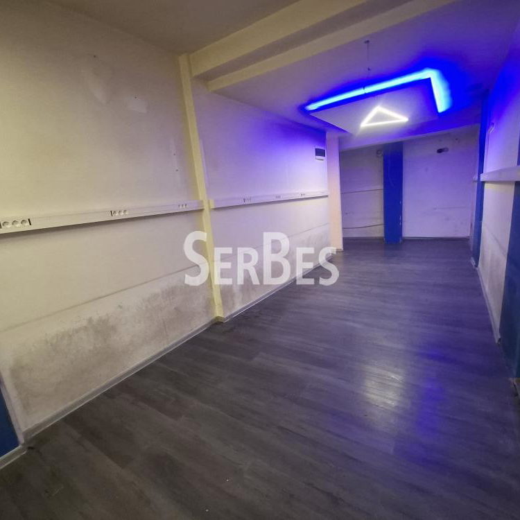 Lokal Izdavanje Novi Sad  110 m2