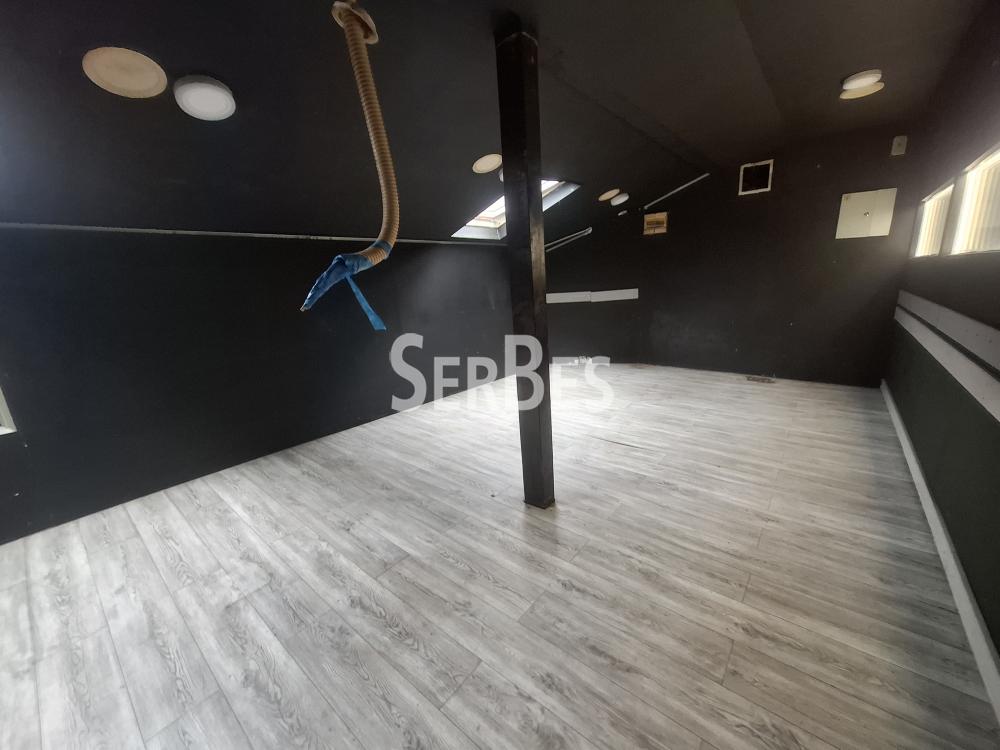 211001907_13_20260914154120 Lokal za izdavanje, Bulevar Oslobođenja, Novi Sad, 110m², 900 €/mes