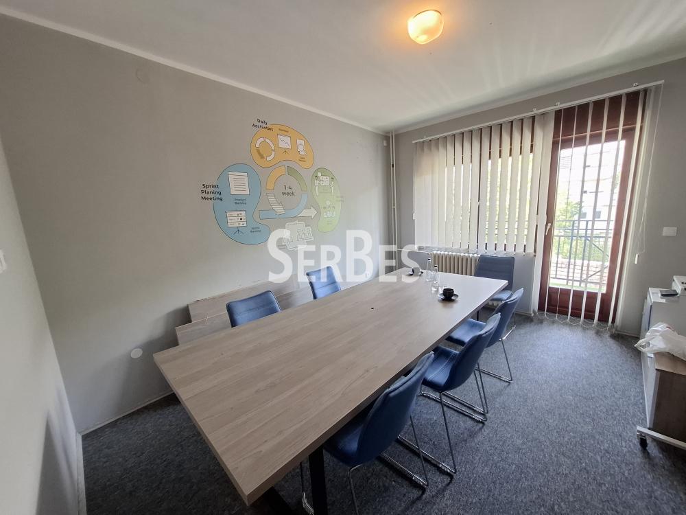 211001908_12_20260923154840 Četvorosoban stan za izdavanje, Grbavica, Novi Sad, 120m², 1.200 €/mes