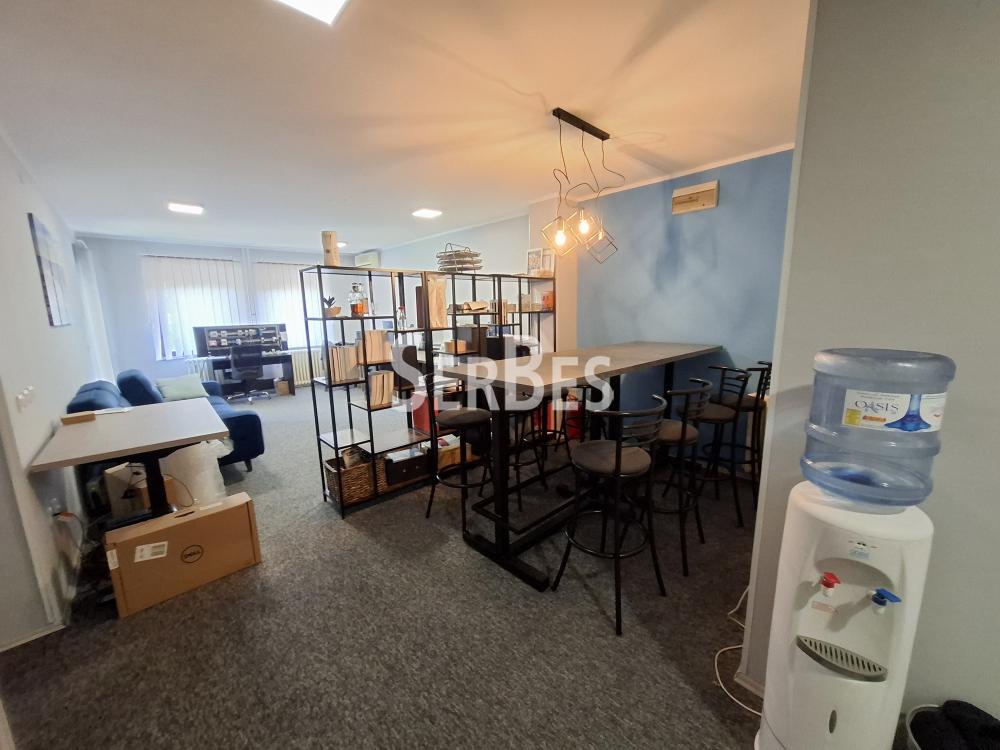 Stan Izdavanje Novi Sad Stan Izdavanje Novi Sad 120 m2