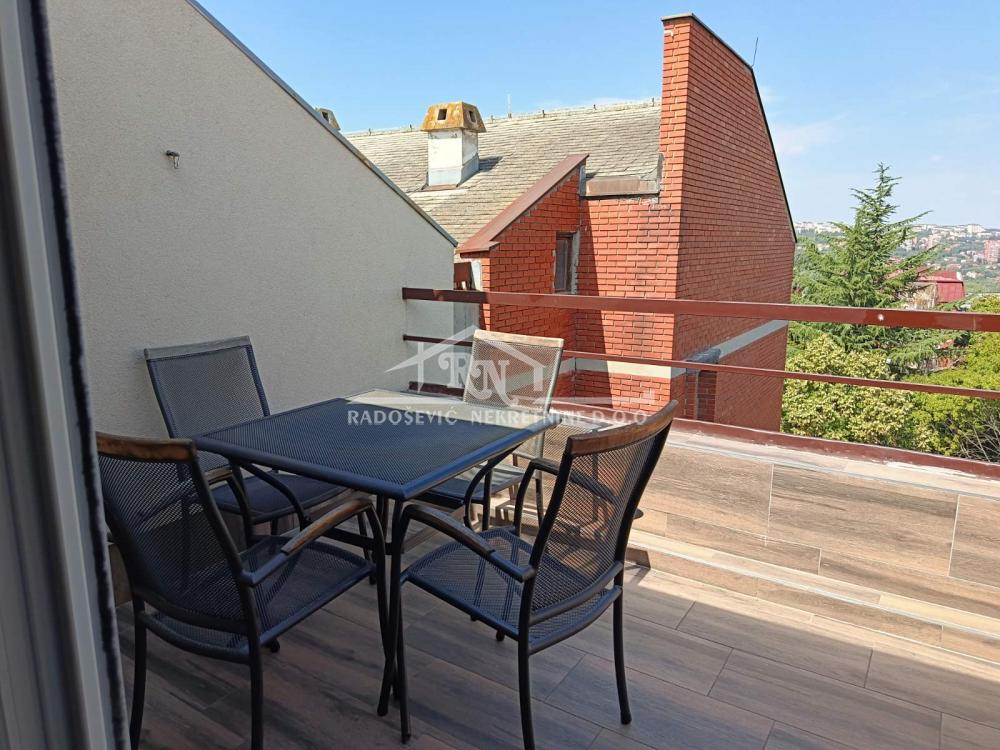Trosoban stan na prodaju, Labudovo Brdo, Beograd, 88m², 220.000 €