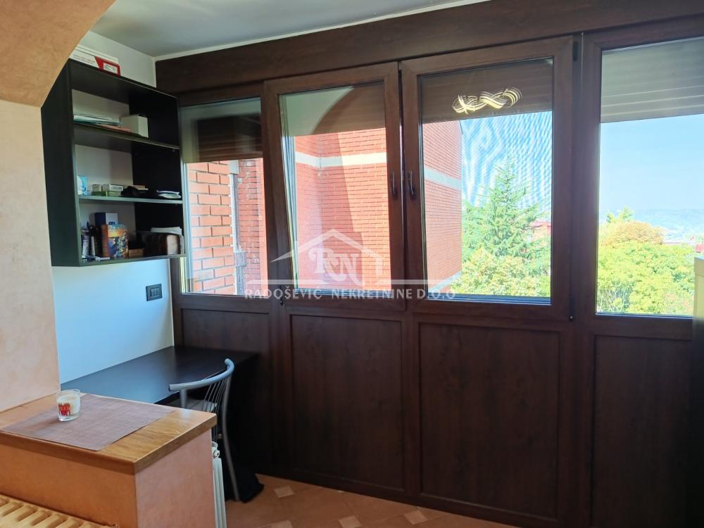 Stan Prodaja Beograd Labudovo Brdo 88 m2