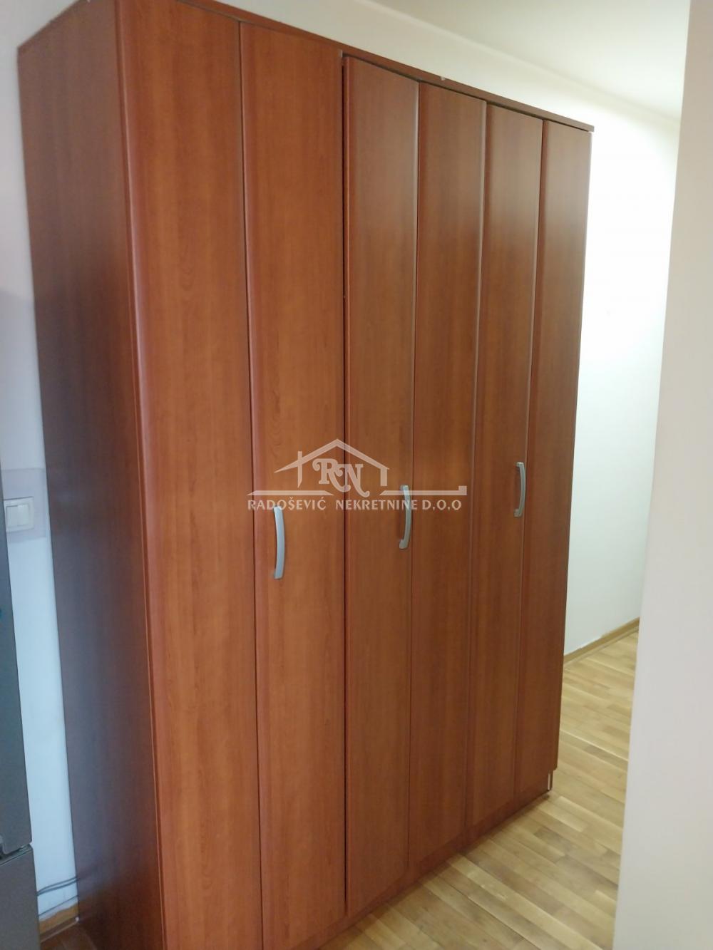 220001703_3_20260908102414 Jednoiposoban stan na prodaju, Karaburma, Beograd, 36.8m², 122.500 €