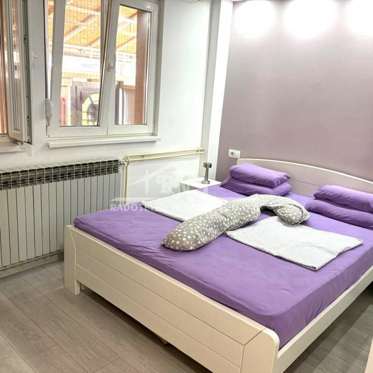 Kuća Prodaja Beograd Petlovo Brdo 291 m2