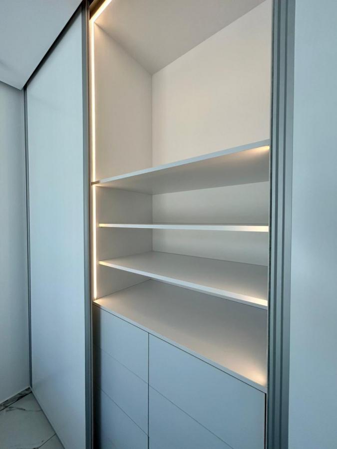 Kuća za izdavanje, Sremska Kamenica, Novi Sad, 244m², 2.000 €/mes