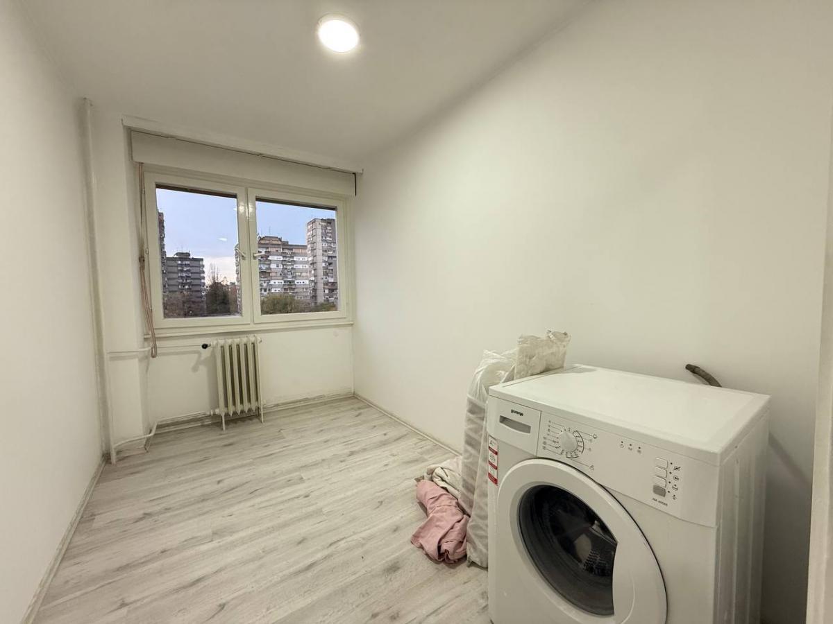 36ujnxwbw6-photo-2025-11-25-16-17-57 Trosoban stan na prodaju, Liman 3, Novi Sad, 78m², 226.200 €