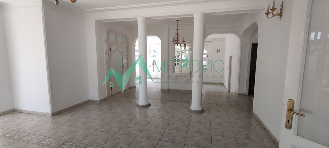 Lokal Prodaja Novi Sad Lokal Prodaja Novi Sad Nova Detelinara 300 m2