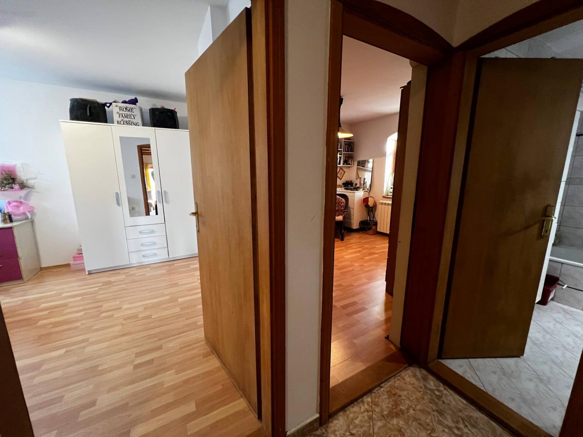 57g2ykzfgu-photo-2025-12-01-16-28-53 Kuća na prodaju, Popovica, Novi Sad, 139m², 400.000 €