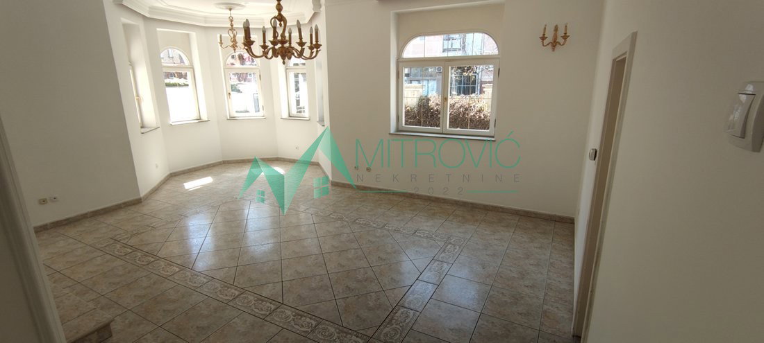 Lokal Prodaja Novi Sad Lokal Prodaja Novi Sad Nova Detelinara 300 m2