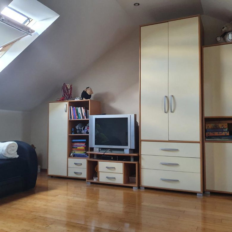 Trosoban stan na prodaju, Nova Detelinara, Novi Sad, 113m², 5. sprat, 235.000 €