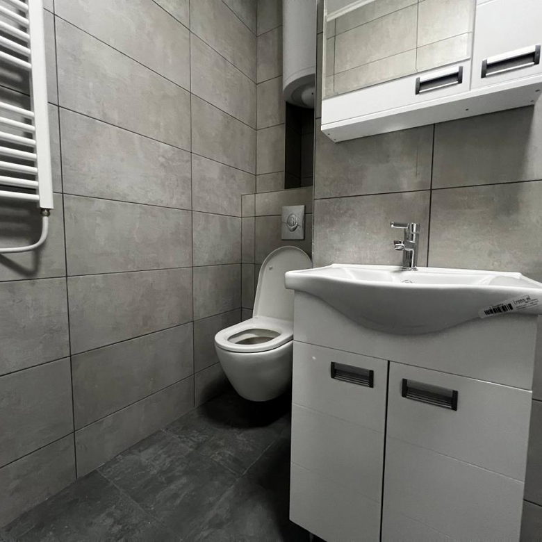 Lokal za izdavanje, Centar, Novi Sad, 80m², 750 €/mes