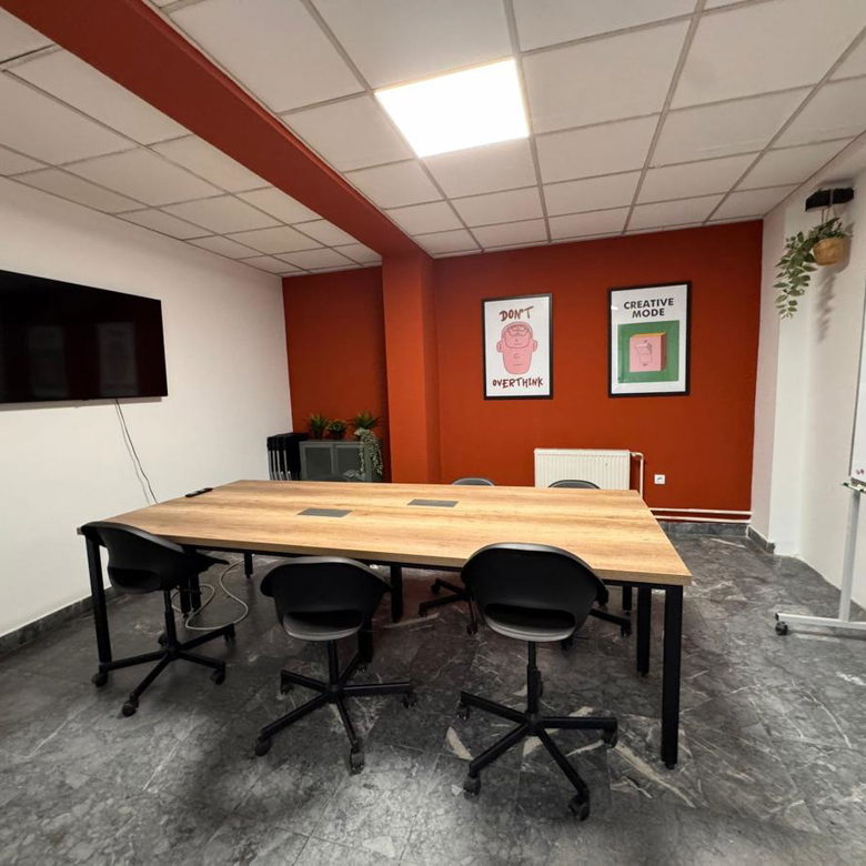 Lokal za izdavanje, Centar, Novi Sad, 218m², 130 €/mes