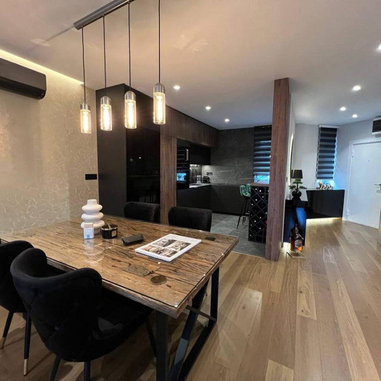 Stan Prodaja Novi Sad  122 m2