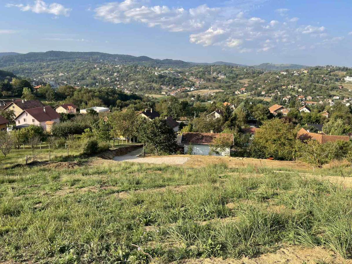 Plac Prodaja Novi Sad  3064 m2