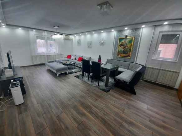 Kuća Prodaja Novi Sad  154 m2