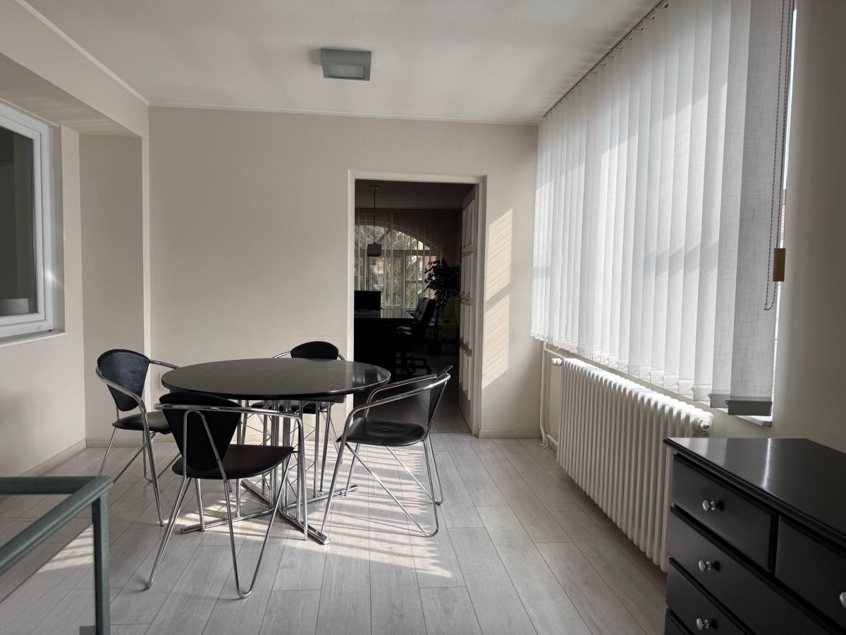 Lokal za izdavanje, Banatić, Novi Sad, 125m², 800 €/mes