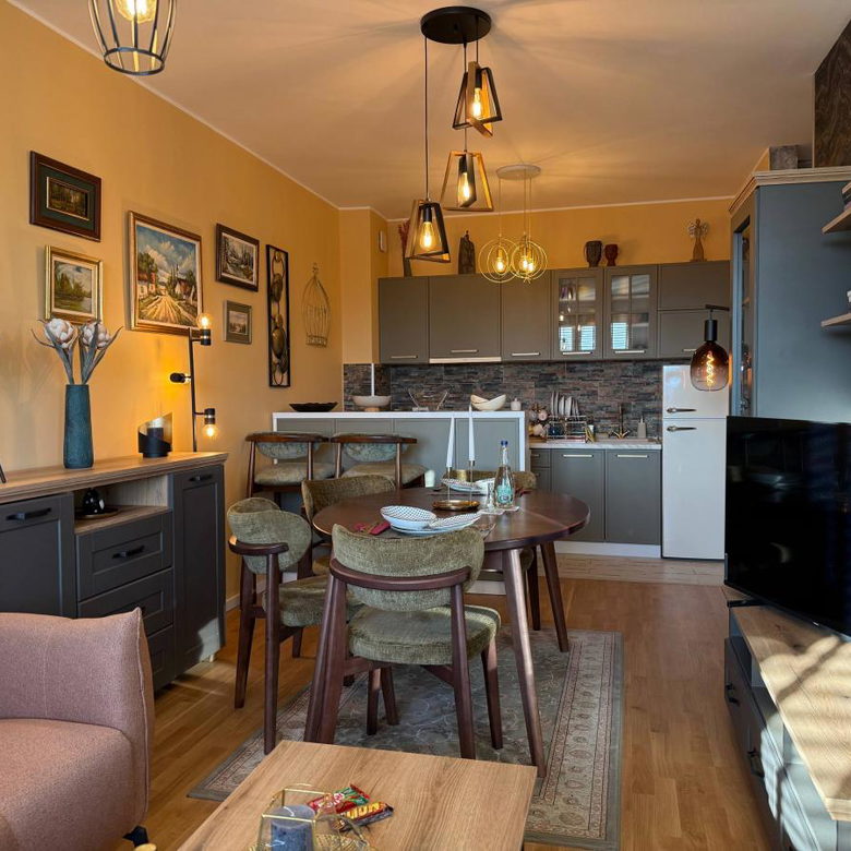 Trosoban stan na prodaju, Bulevar Patrijarha Pavla, Novi Sad, 59m², 175.000 €