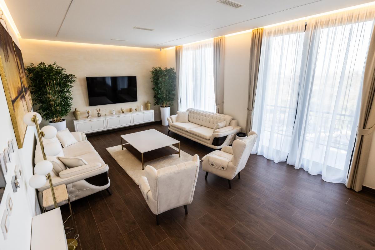 Stan Izdavanje Novi Sad Stan Izdavanje Novi Sad 131 m2