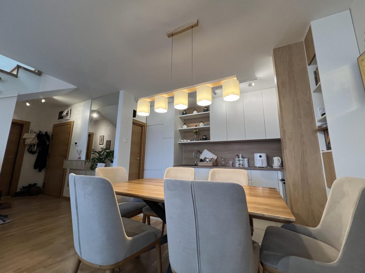 Stan Prodaja Novi Sad  111 m2