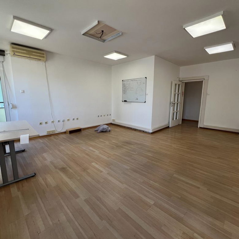 Lokal Izdavanje Novi Sad Liman 1 220 m2