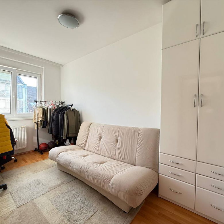 Trosoban stan na prodaju, Grbavica, Novi Sad, 63m², 221.000 €