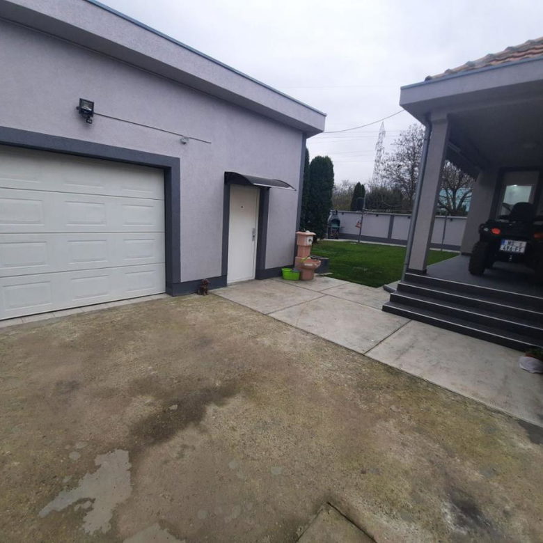 Kuća na prodaju, Sajlovo, Novi Sad, 154m², 300.000 €