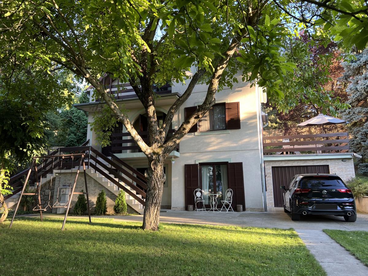 Kuća Prodaja Beočin  254 m2