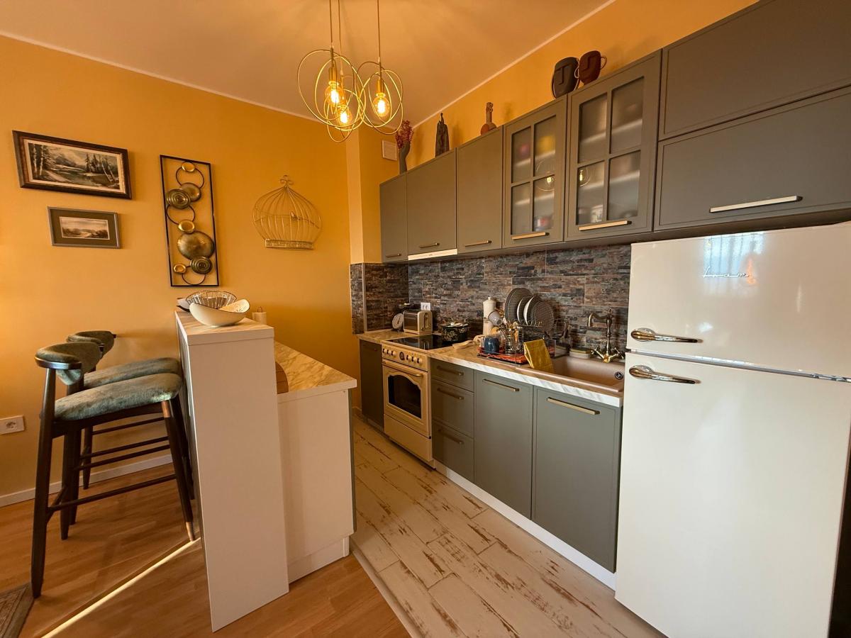 en6t3pbojp-photo-2025-12-10-15-24-08 Trosoban stan na prodaju, Bulevar Patrijarha Pavla, Novi Sad, 59m², 175.000 €