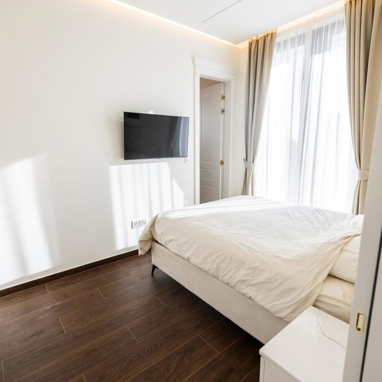 Petosoban stan za izdavanje, Sremska Kamenica, Novi Sad, 131m², 2.000 €/mes