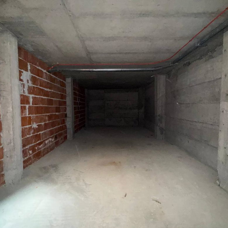 Lokal za izdavanje, Sajmište, Novi Sad, 220m², 3.500 €/mes