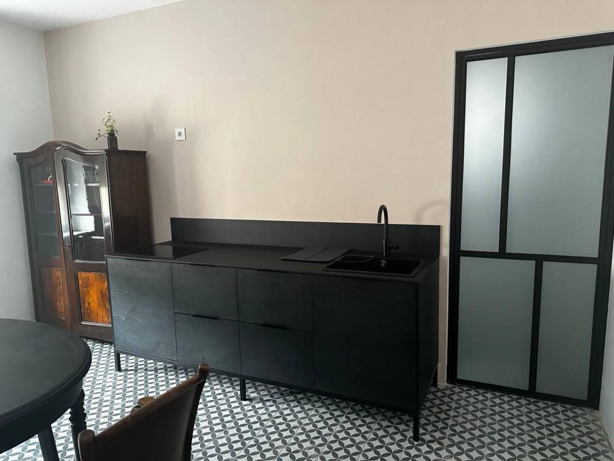 Stan Izdavanje Novi Sad  93 m2