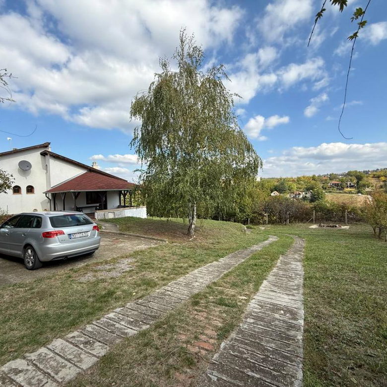 Kuća na prodaju, Bocke, Novi Sad, 204m², 450.000 €