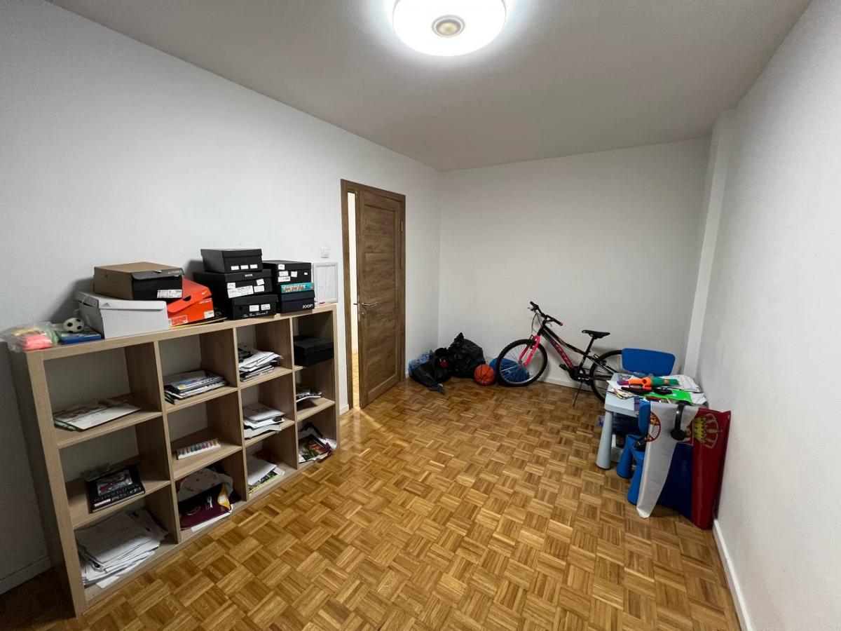 g8dwfsg2b5-photo-2024-12-02-17-34-05 Četvorosoban stan na prodaju, Sajmište, Novi Sad, 96m², 239.999 €