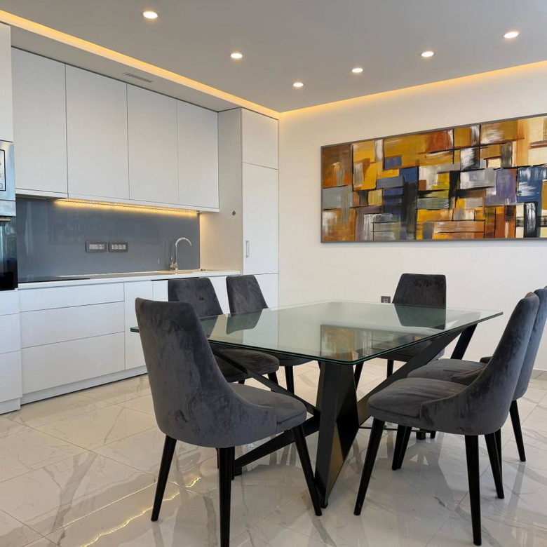 Četvorosoban stan za izdavanje, Tatarsko Brdo, Novi Sad, 98m², 1.500 €/mes