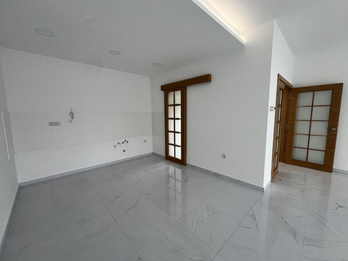 Kuća Prodaja Novi Sad Popovica 181 m2