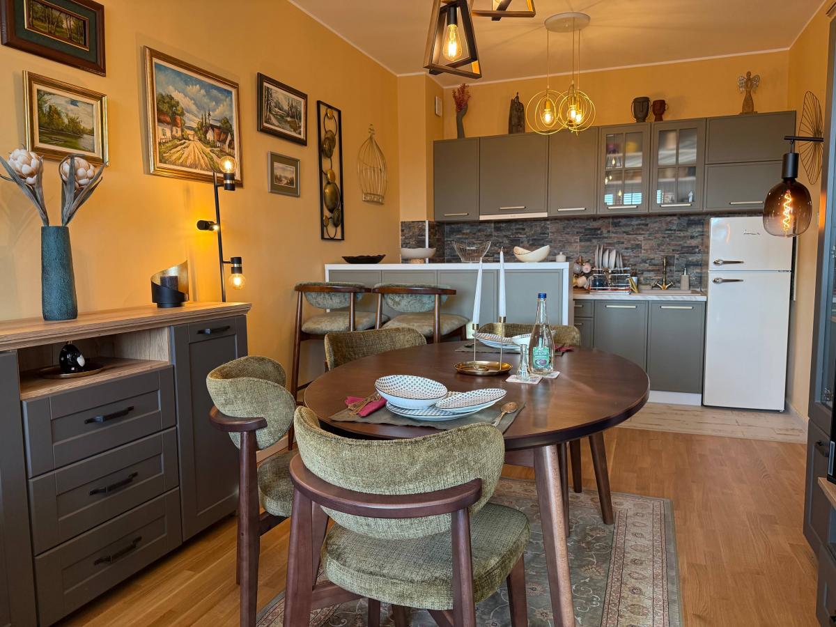 hc5o0i5s04-photo-2025-12-10-15-24-21 Trosoban stan na prodaju, Bulevar Patrijarha Pavla, Novi Sad, 59m², 175.000 €