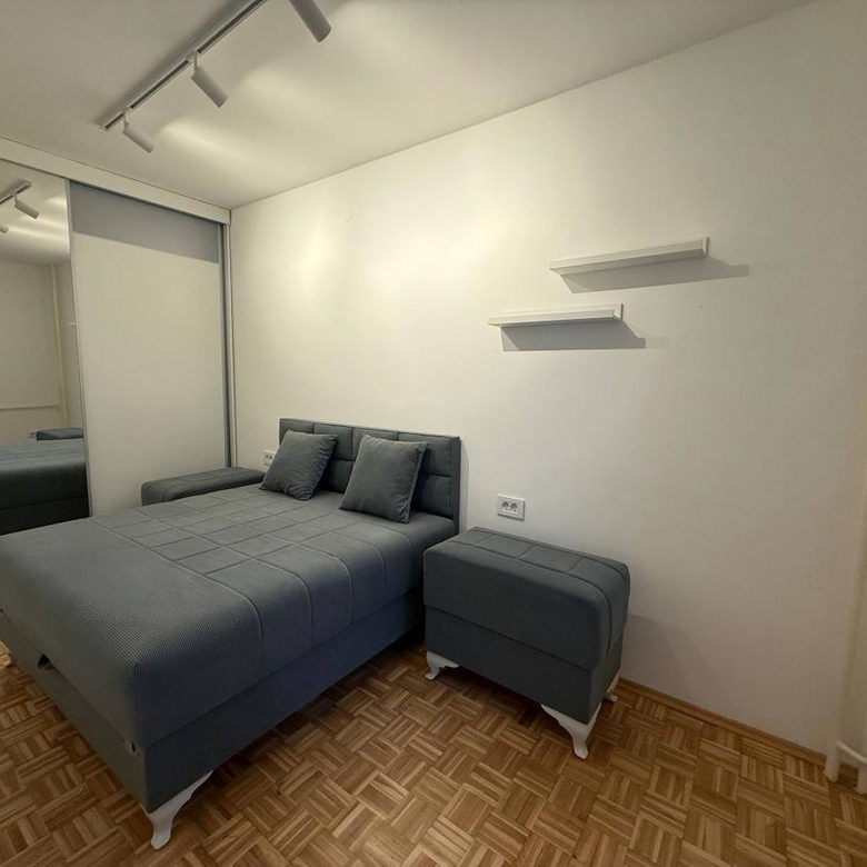 Stan Prodaja Novi Sad  40 m2