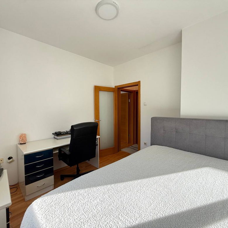Trosoban stan na prodaju, Grbavica, Novi Sad, 63m², 221.000 €