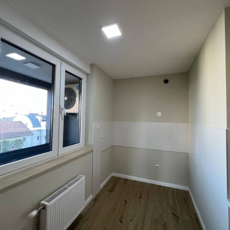 Lokal za izdavanje, Centar, Novi Sad, 101m², 1.700 €/mes