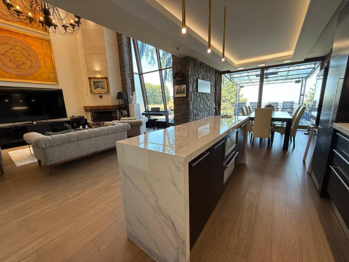 Kuća Prodaja Novi Sad Popovica 318 m2