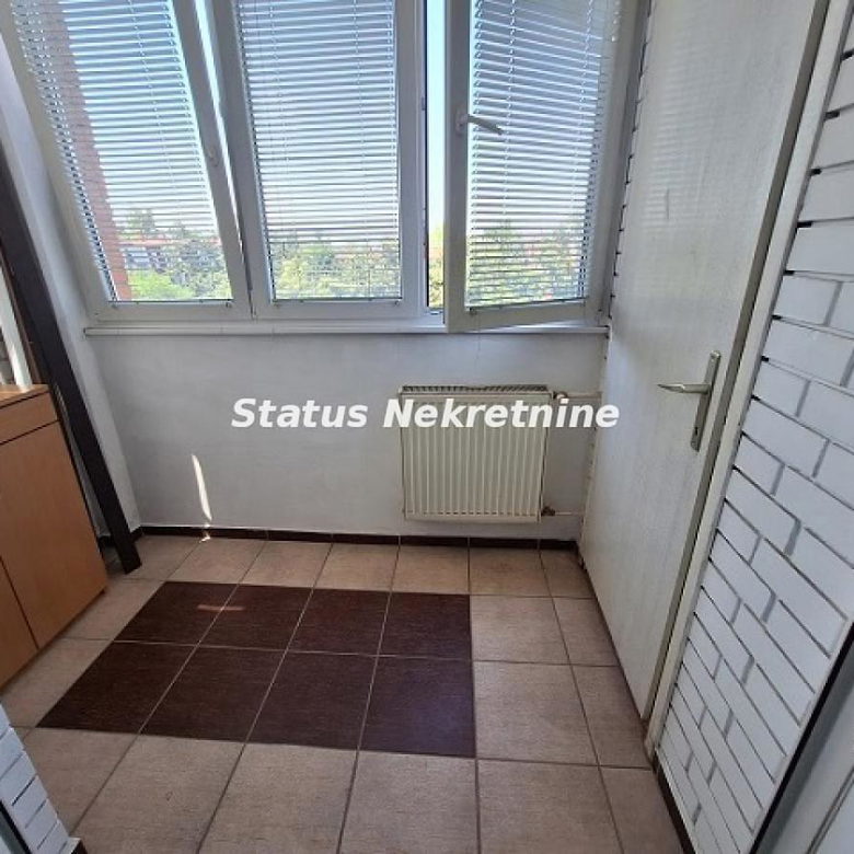 Stan Izdavanje Novi Sad  40 m2
