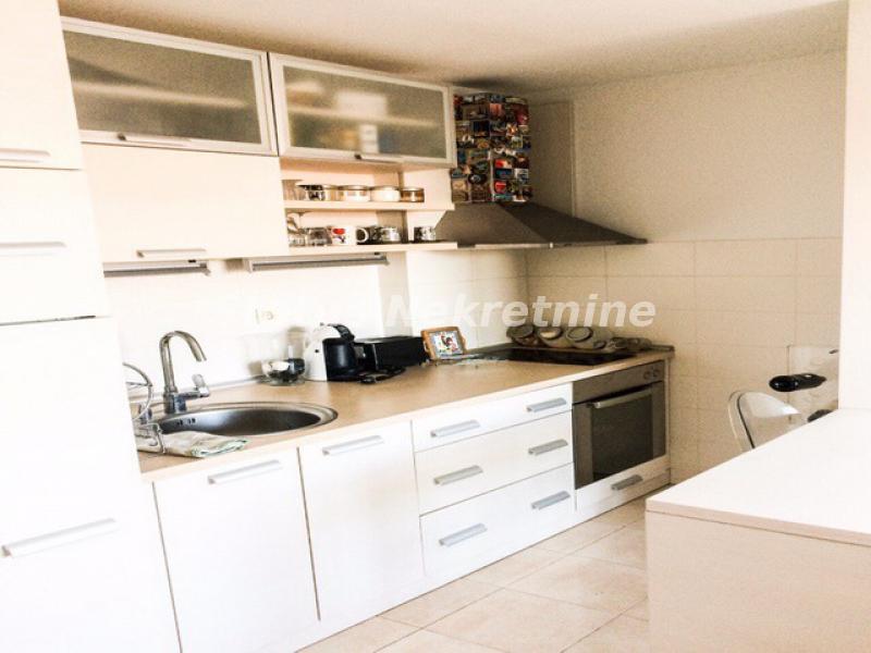 index Stan Izdavanje Novi Sad 62 m2